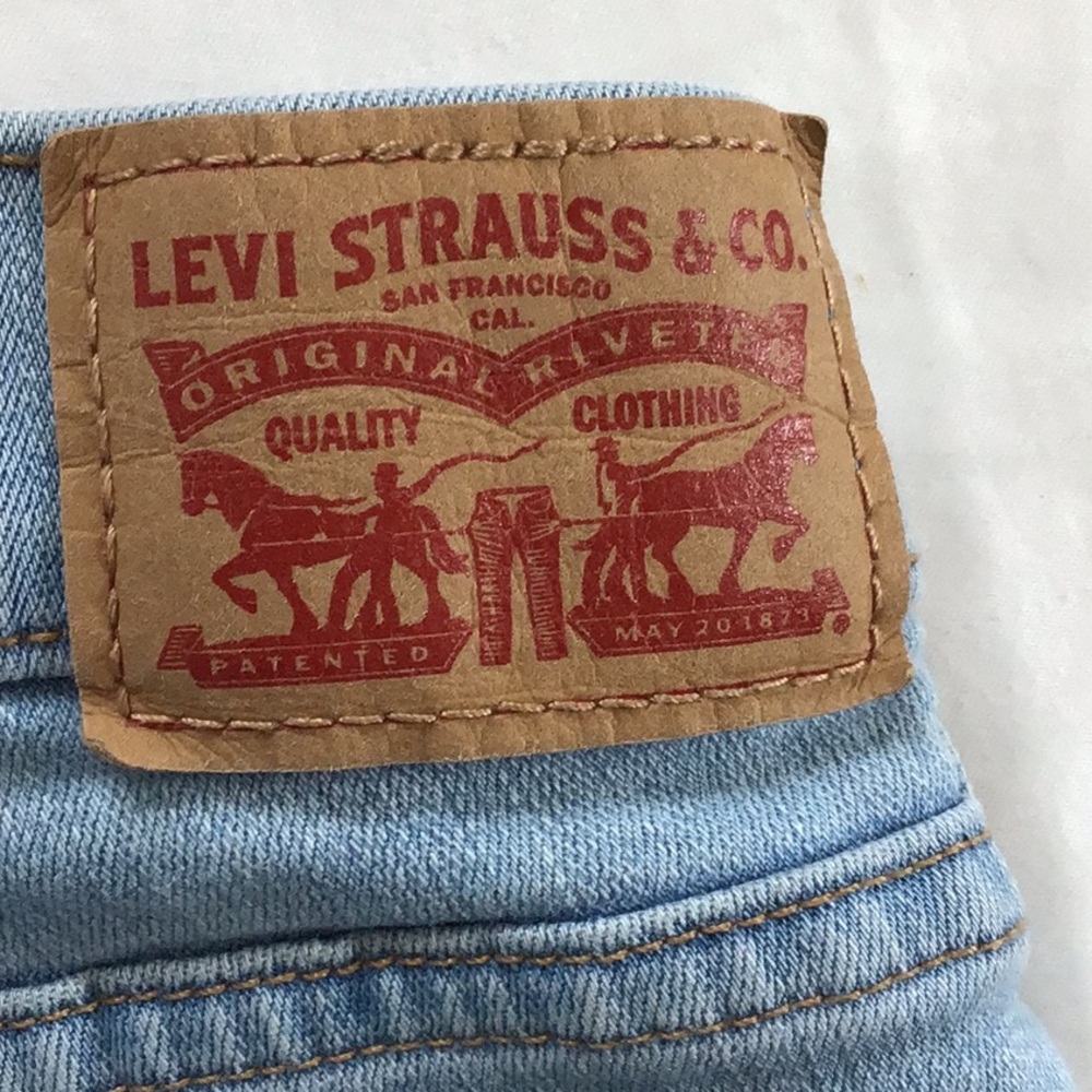 Levi’s Denim! 👖311 shaping skinny jeans size 32 - Picture 4 of 9